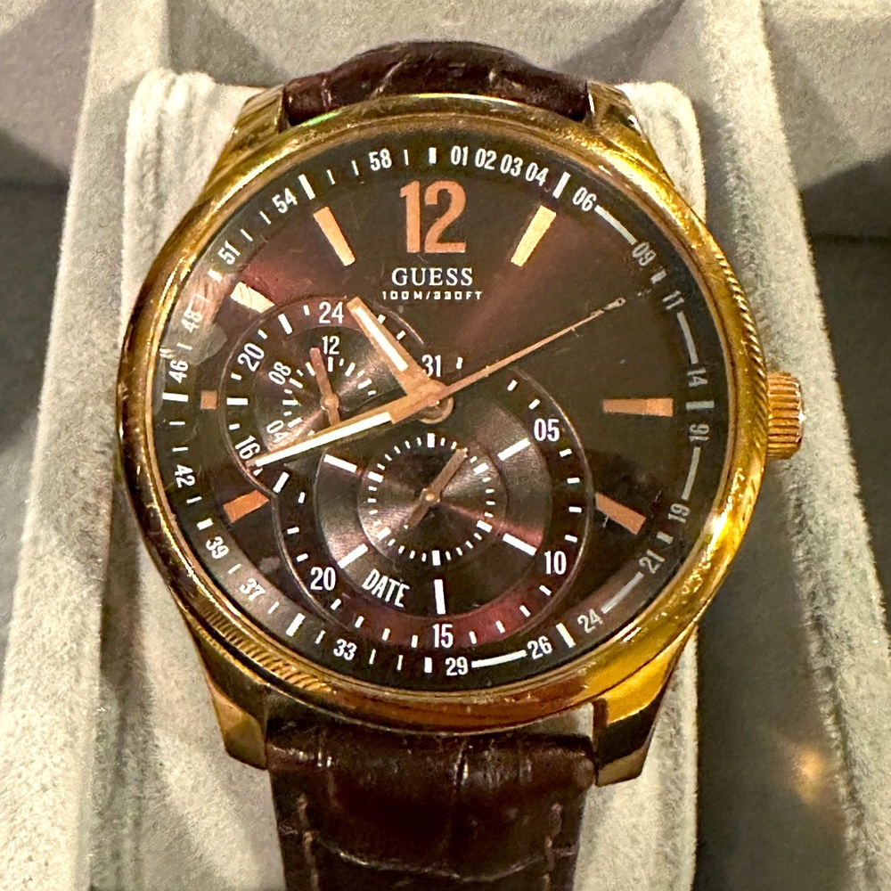 Guess watch